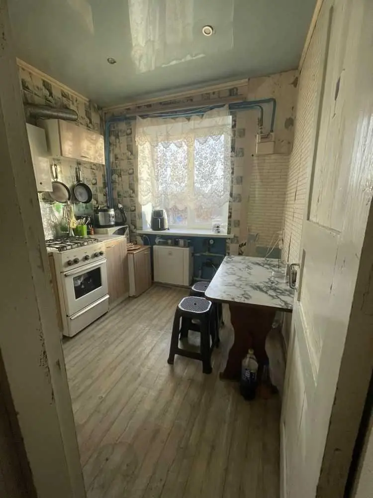 Однокімнатна квартира в пригороді. 