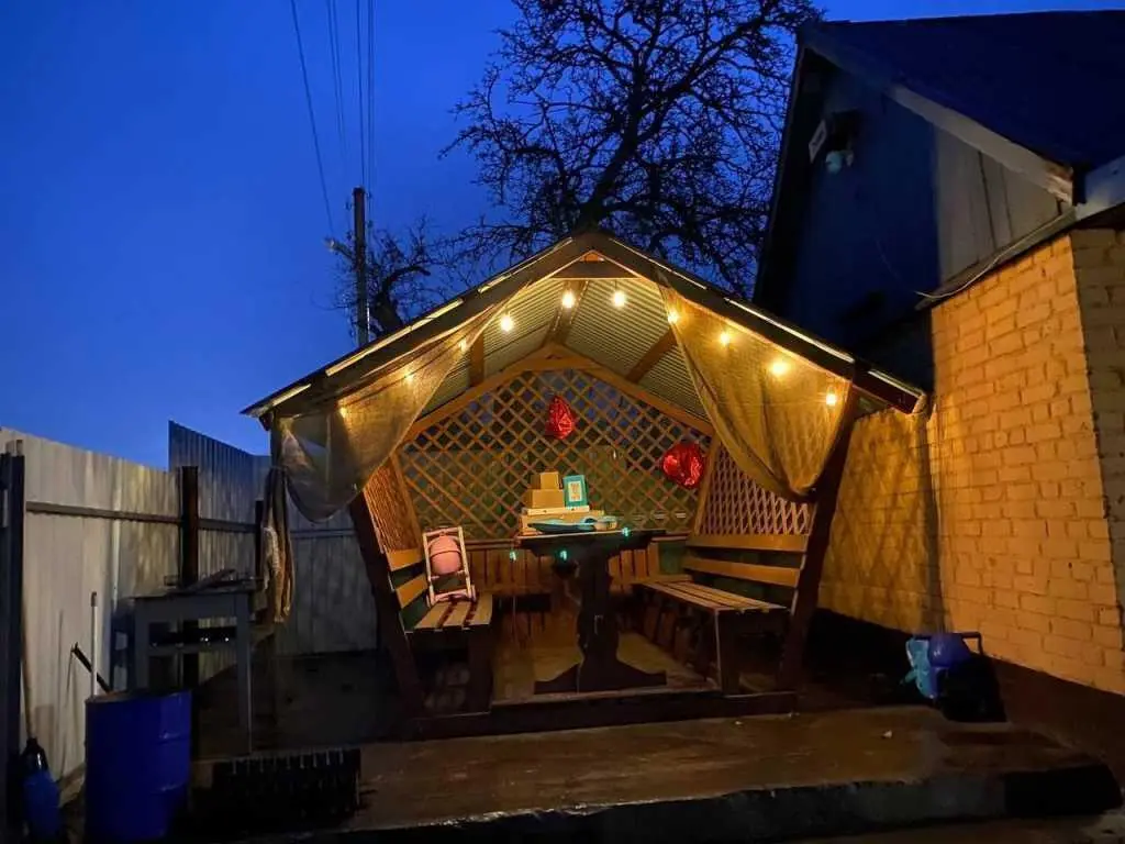 Частина будинку по вулиці Половка