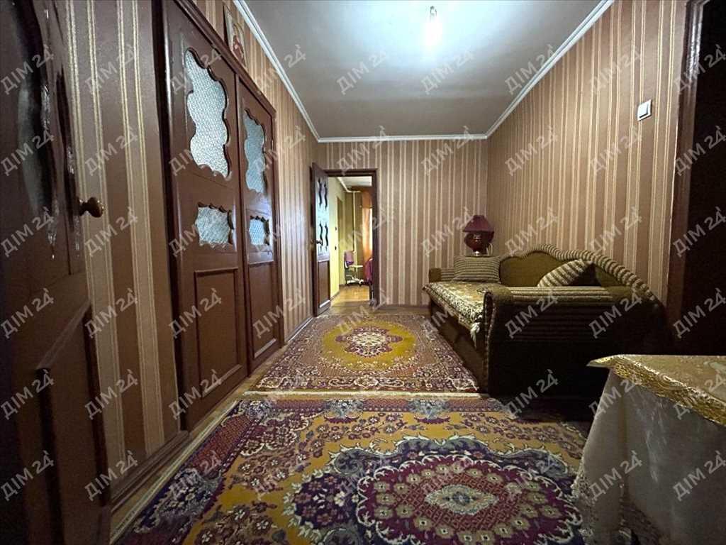 Заміський будинок в живописній місцині!