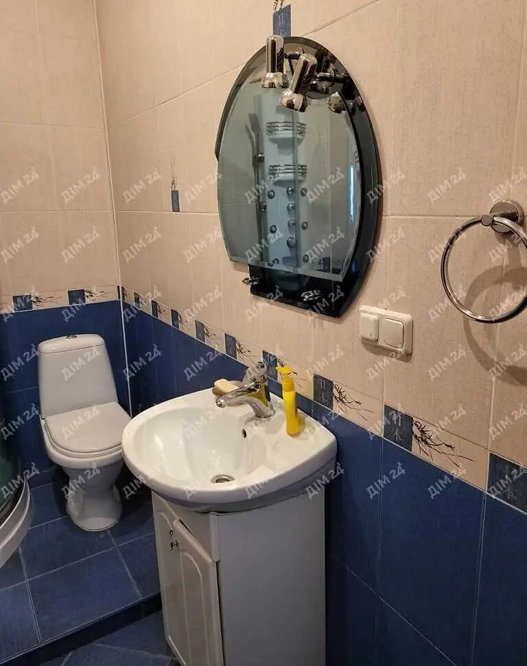 Трикімнатна квартира в центрі міста