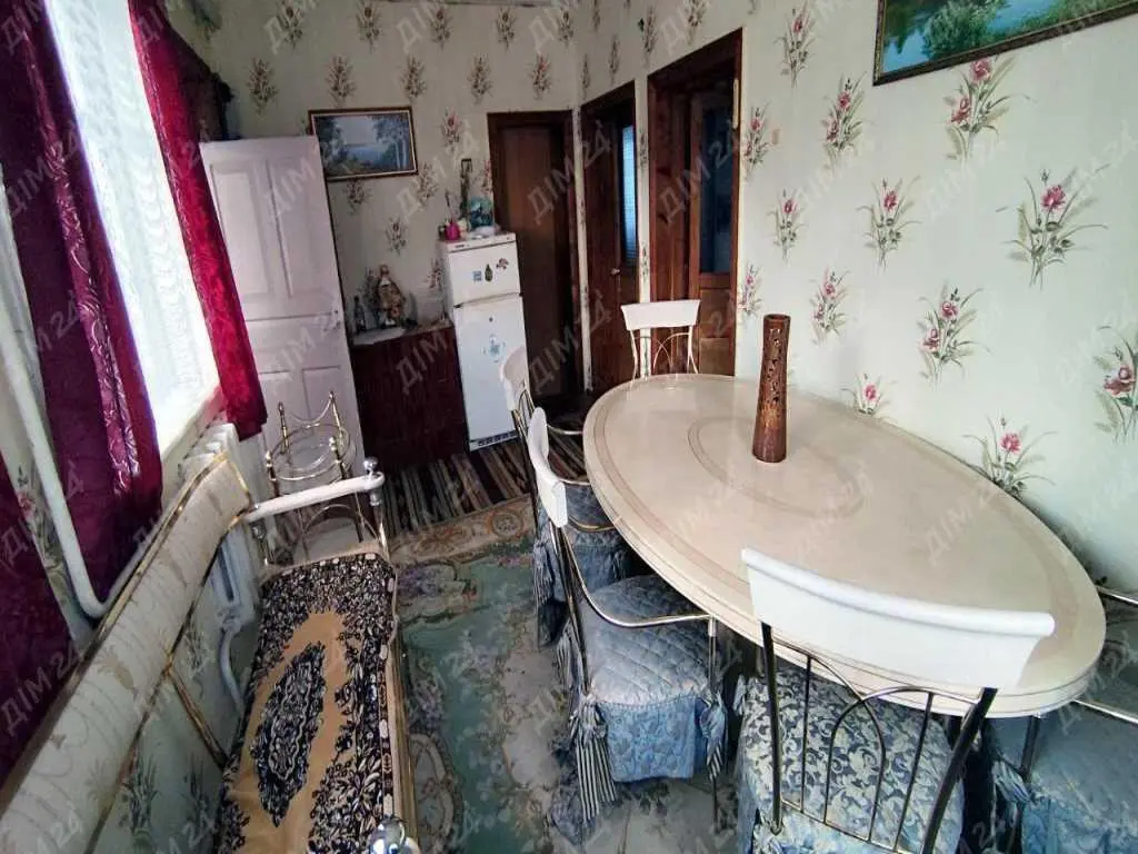 Будинок зі зручностями поруч з містом! 