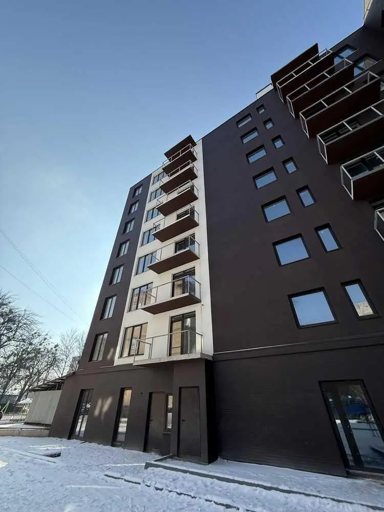 Трикімнатна квартира в новобудові!

