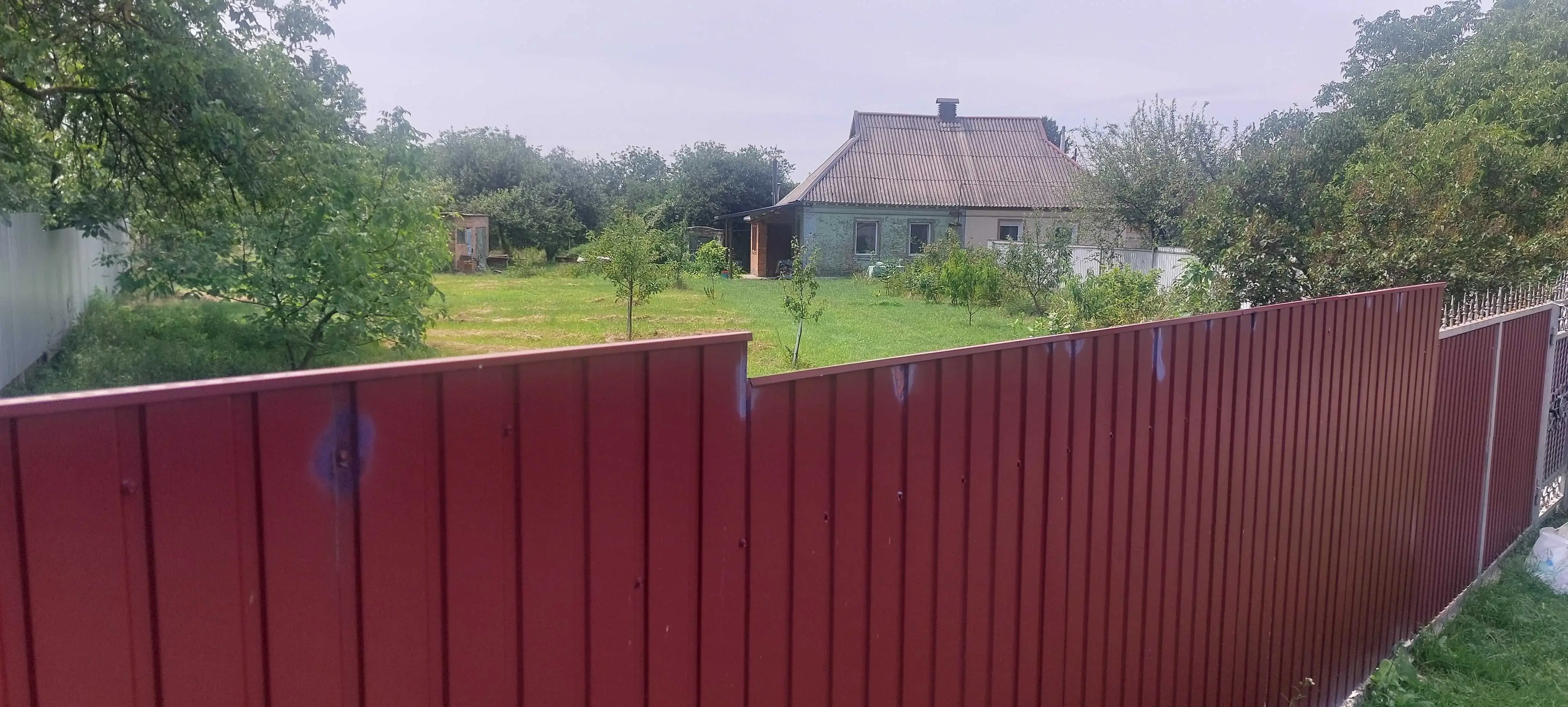 Півбудинку з ремонтом в с.Мильці