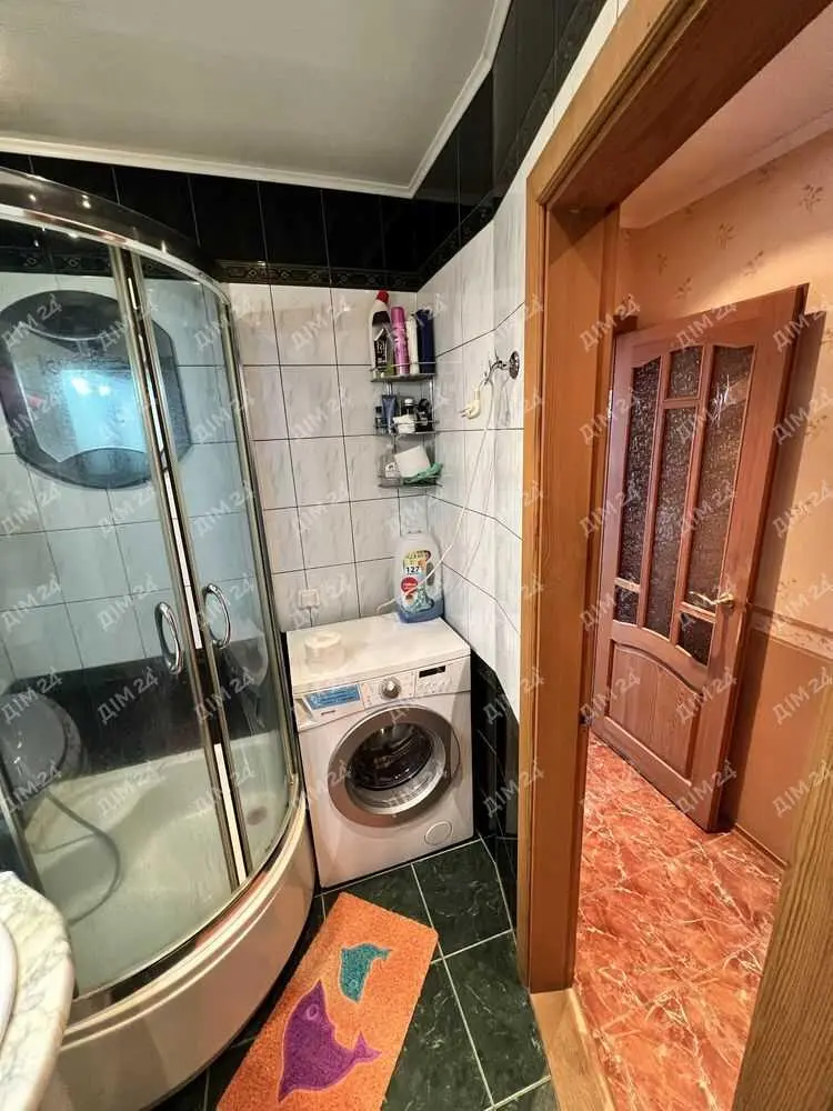 Двокімнатна квартира в Карлівці