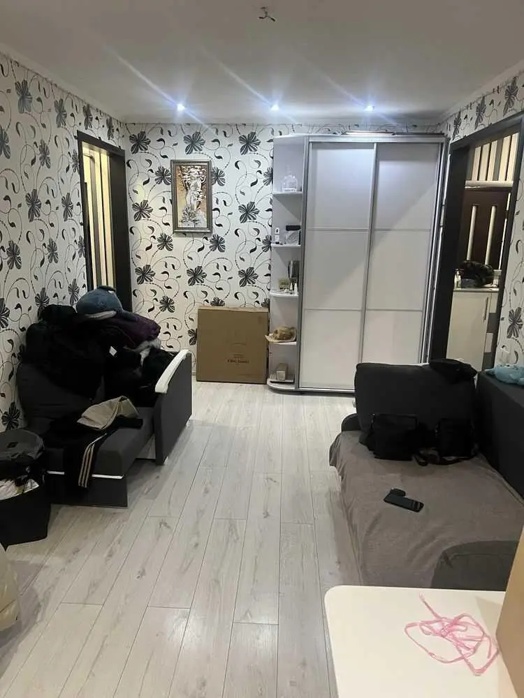 Трикімнатна квартира на Соборності!