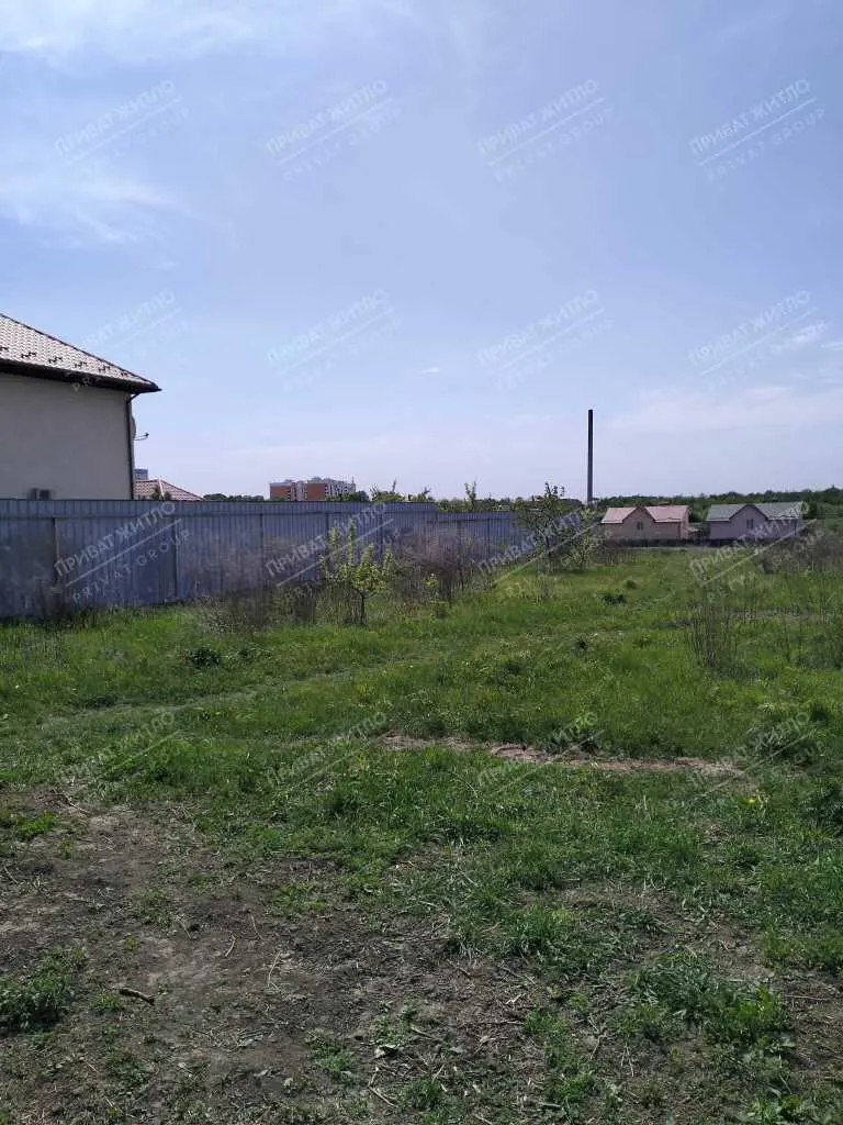 Продаж декількох ділянок на Розсошенцях