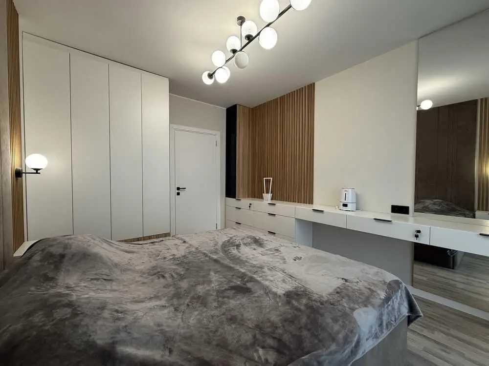 Розкішна квартира на Леваді!