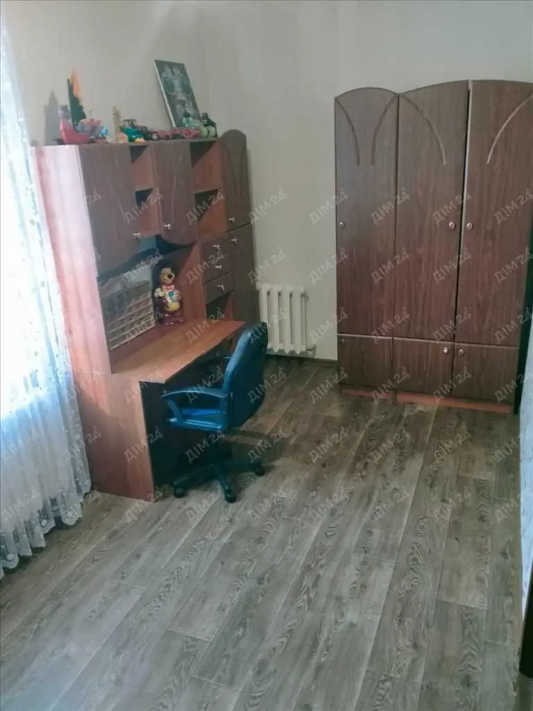 Добротний будинок на Кагамлика!