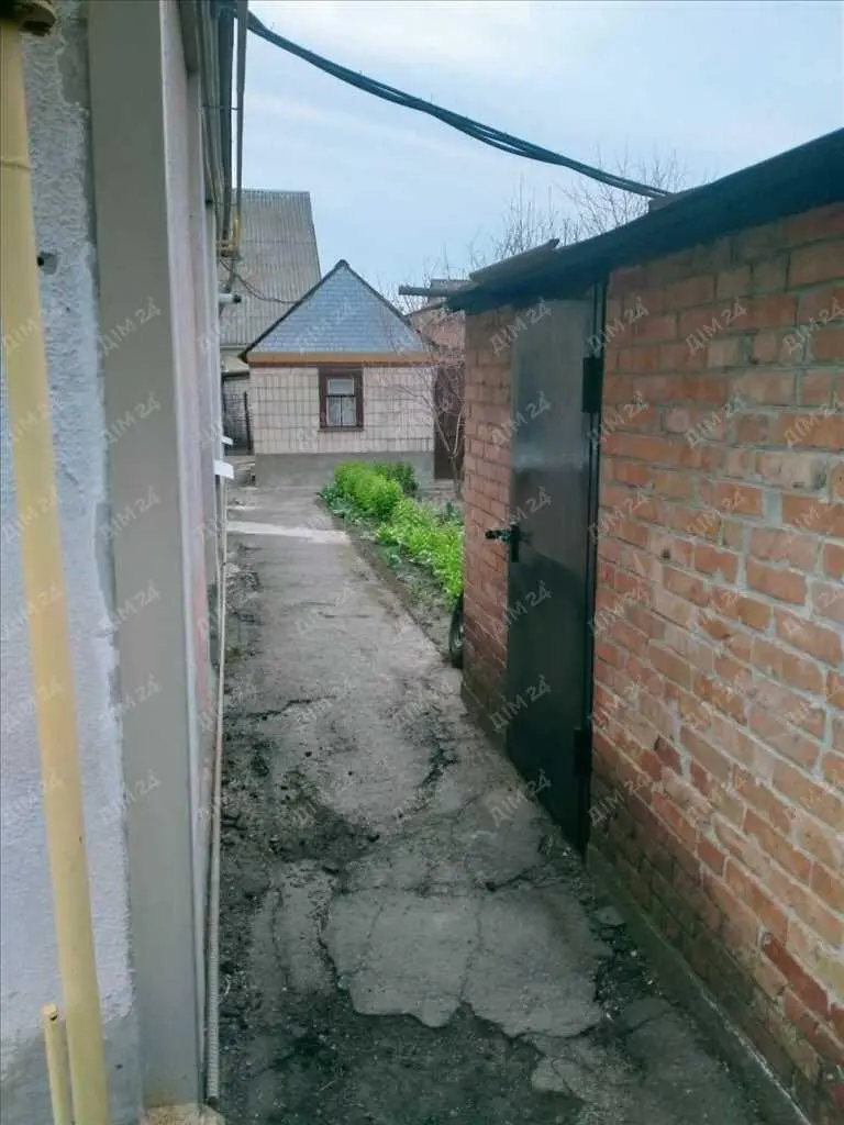 Добротний будинок на Кагамлика!