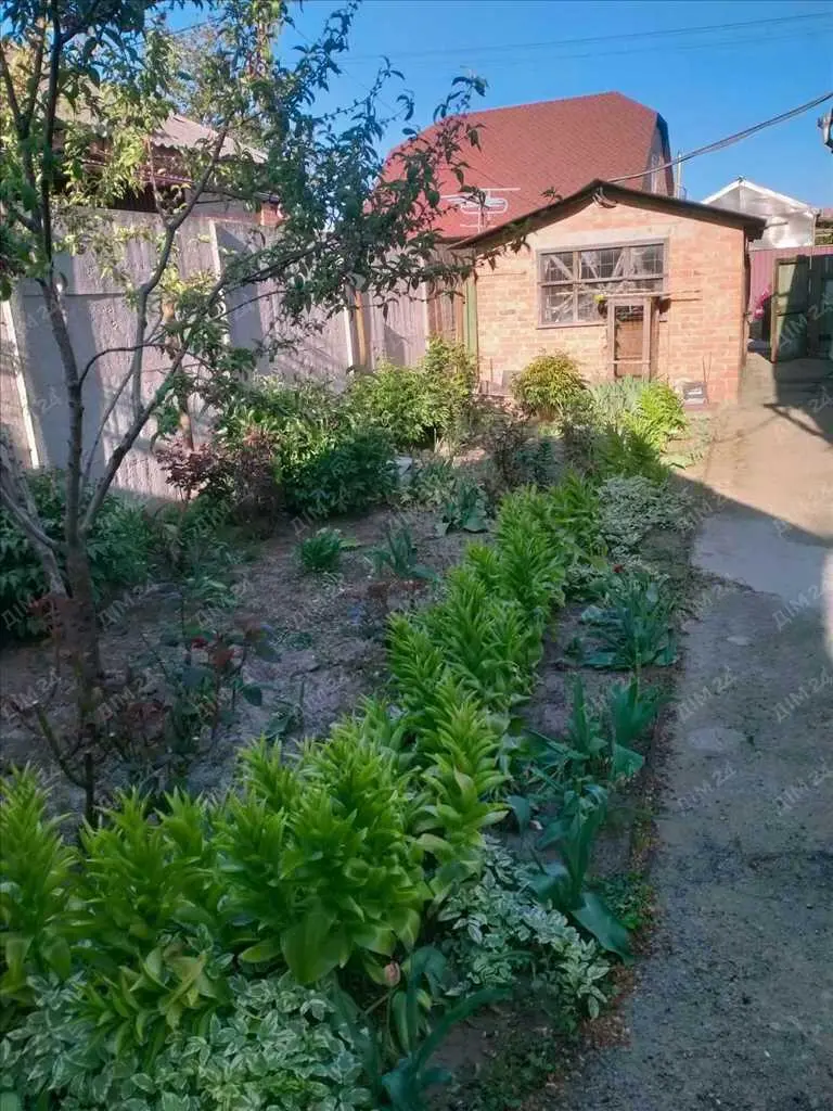 Добротний будинок на Кагамлика!