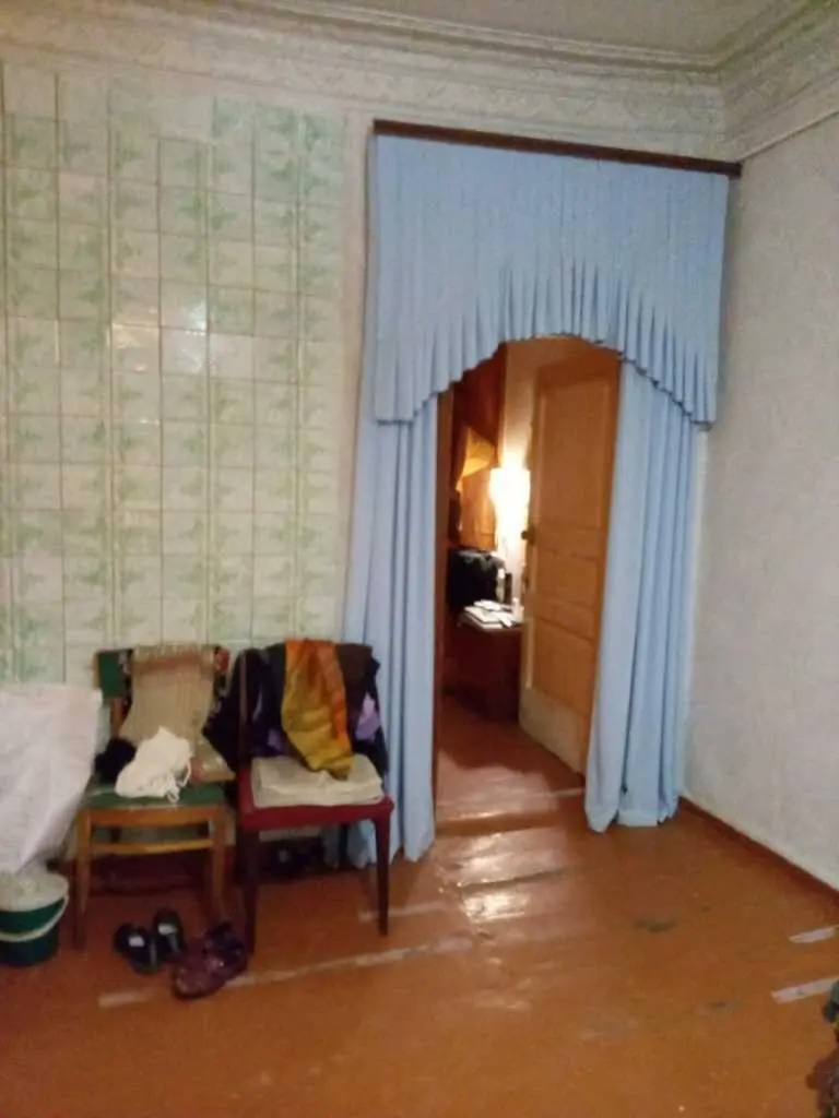 Бюджетна двокімнатна у центрі