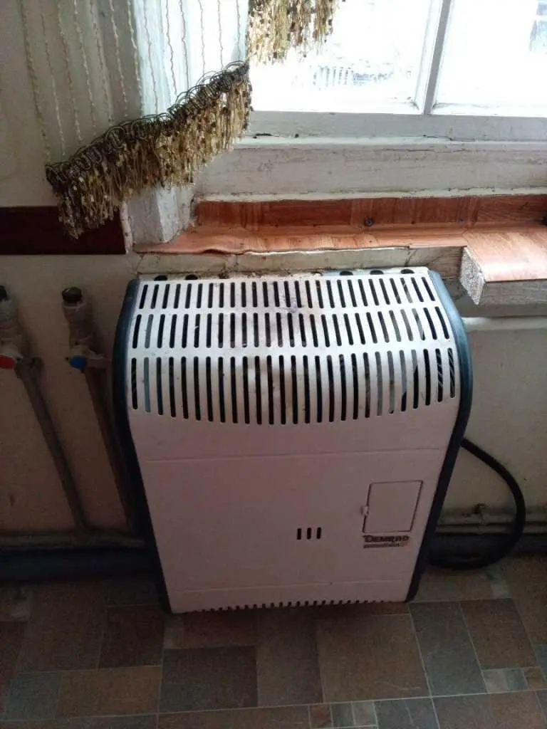 Бюджетна двокімнатна у центрі