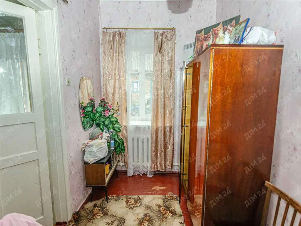 Окремий будинок в місті Карлівка