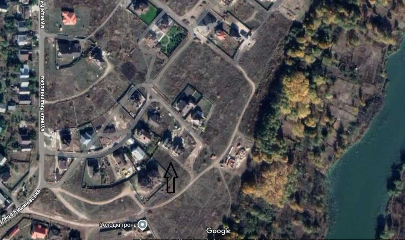 Ваша ділянка в Яру.