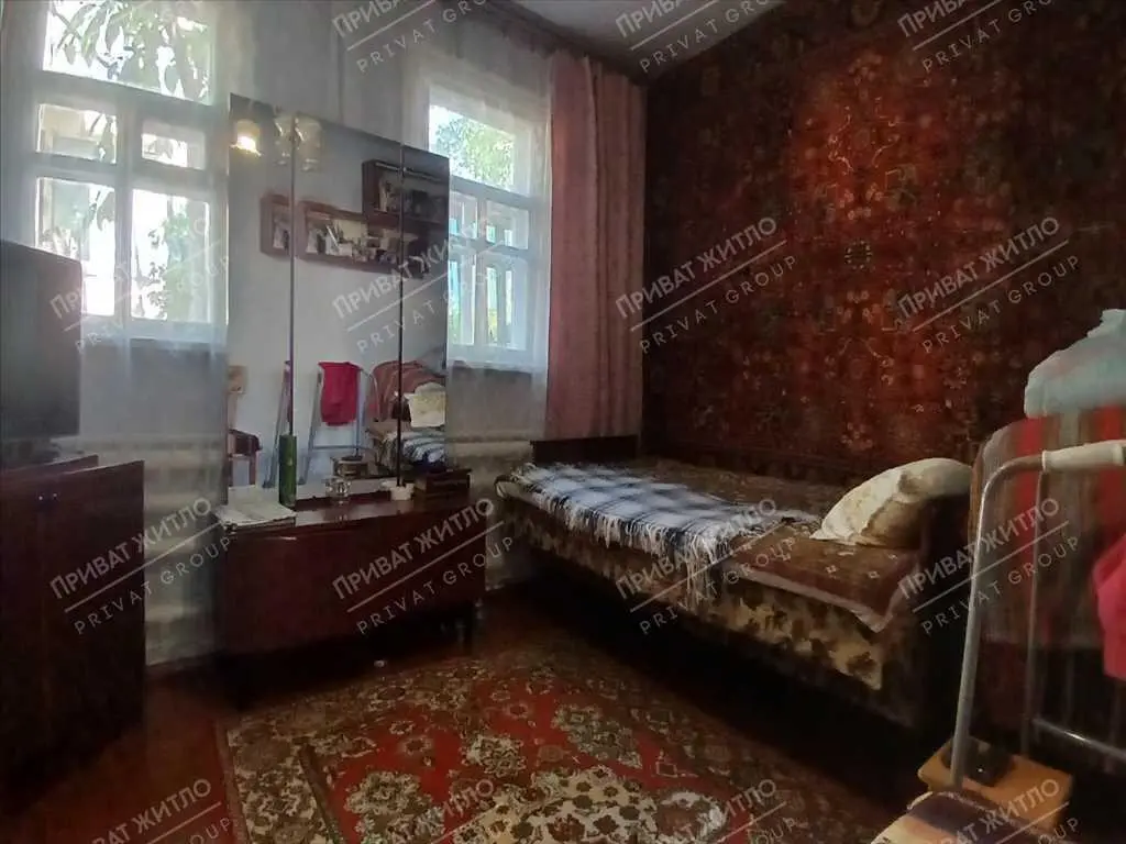 Один будинок добре, а два — ще краще! (Особливо, коли вони поруч!)
