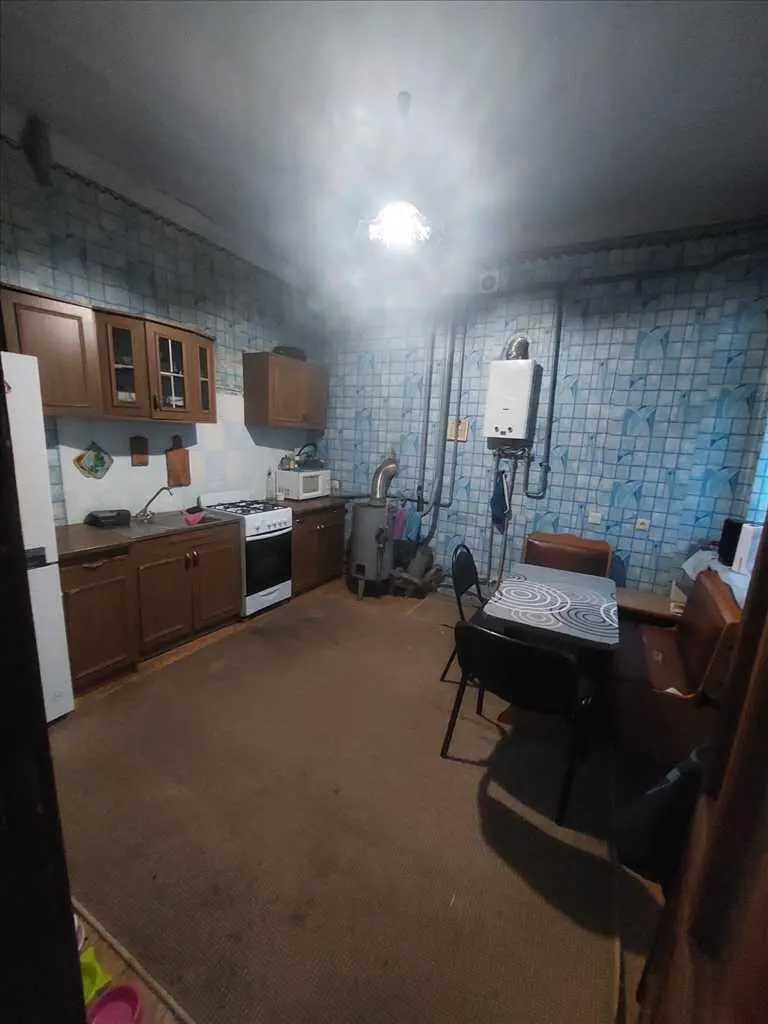 Трикімнатна квартира в районі Климівки!