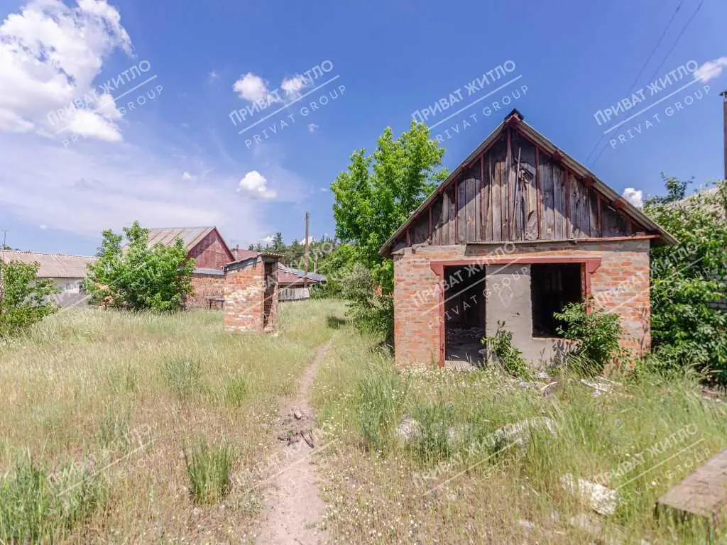 Продаж будинку з ділянкою в Копилах