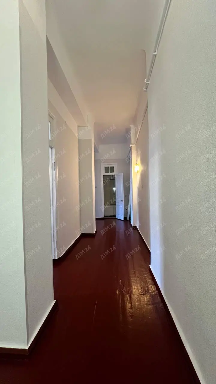 Двокімнатна квартира на Котляревського!