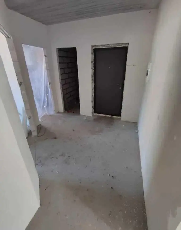 Однокімнатна в новобудові на Сінній