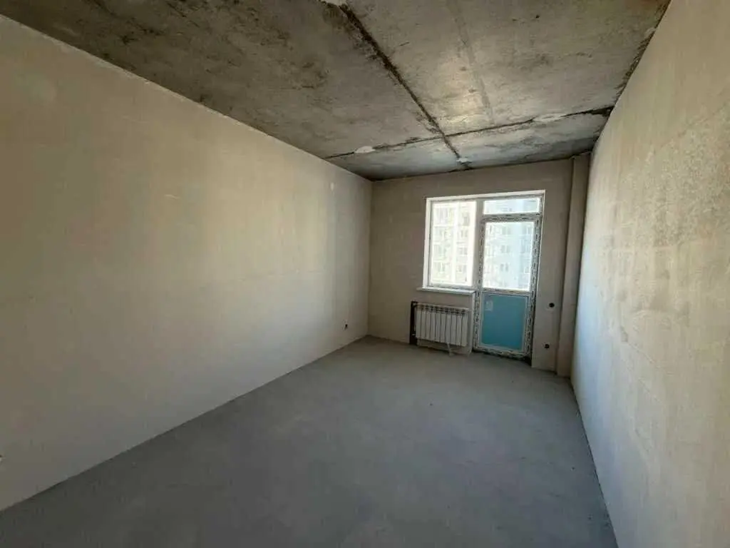 Однокімнатна квартира в новобудові на Браїлках!