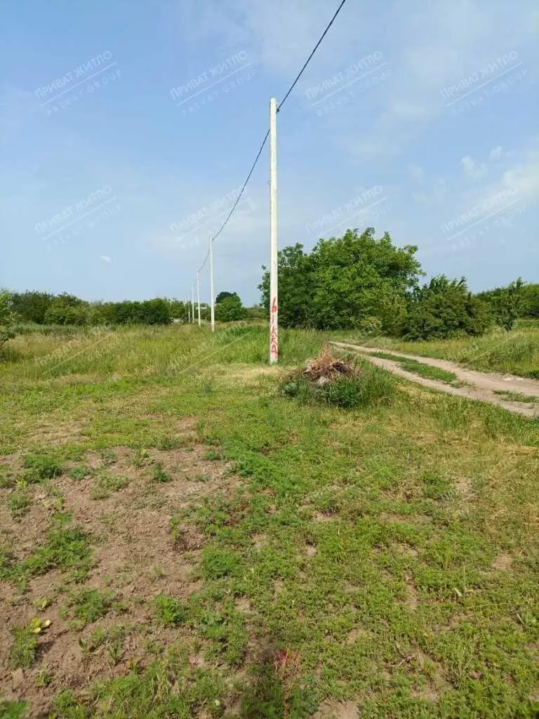 Продається земельна ділянка в с. Супрунівка, 15 соток.
