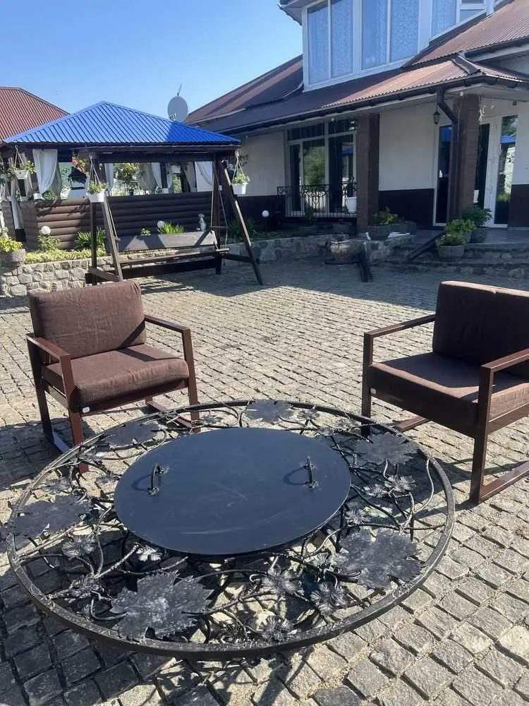 Будинок в пригороді Полтави