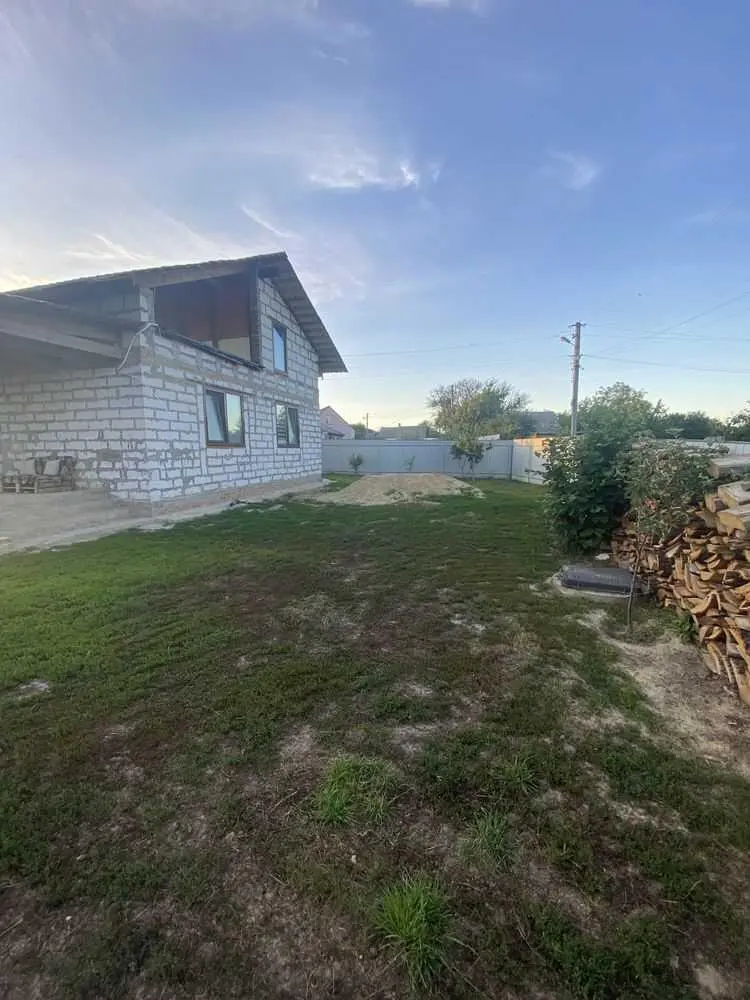 Будинок з потенціалом у Рибцях!