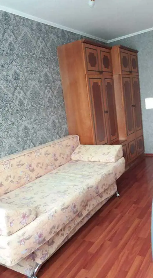 Двокімнатна квартира на Алмазному!