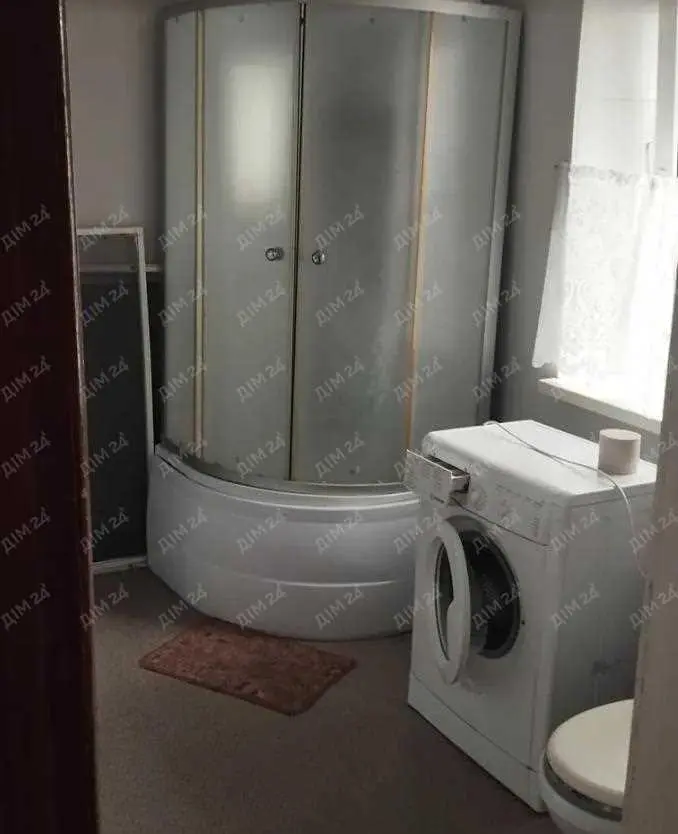 Окремий будинок в Розсошенцях!