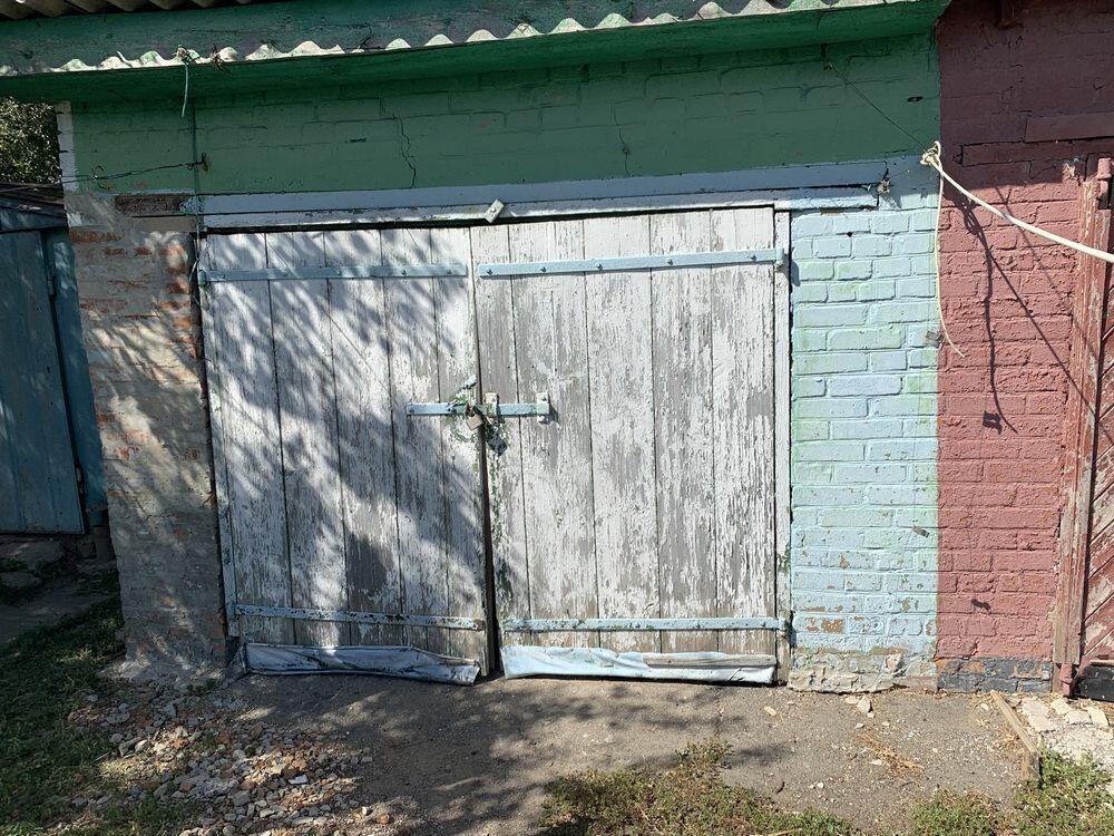 Частина будинку в Полтаві, район стадіону "Ворскла"
