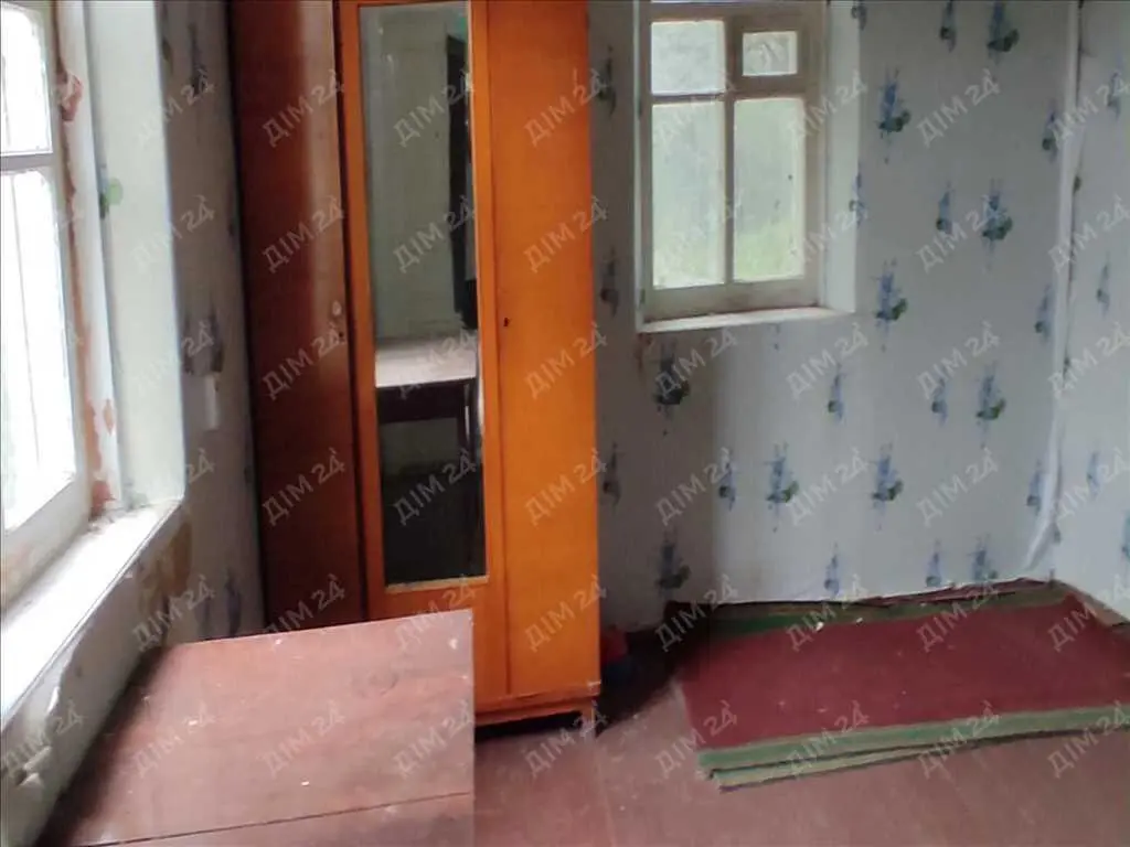 Земельна ділянка з будинком під ремонт, Івонченці