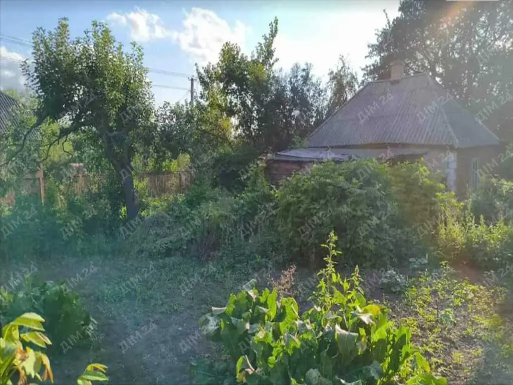 Ділянка з комунікаціями в місті!