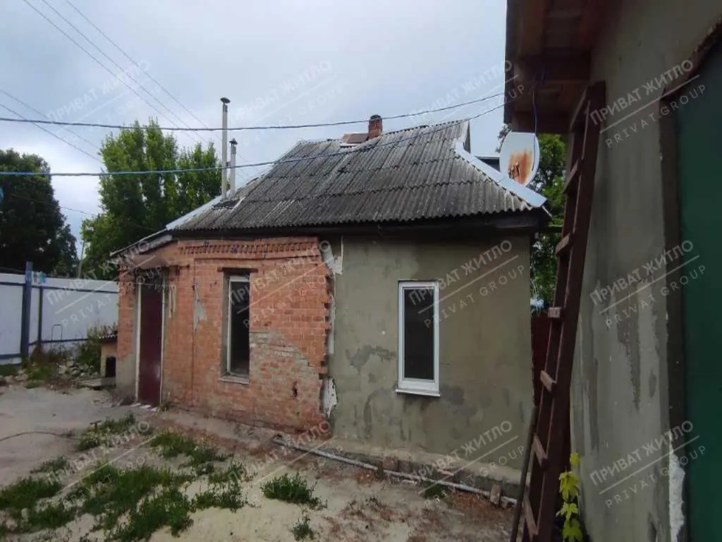 Приватний будинок в Карлівці!