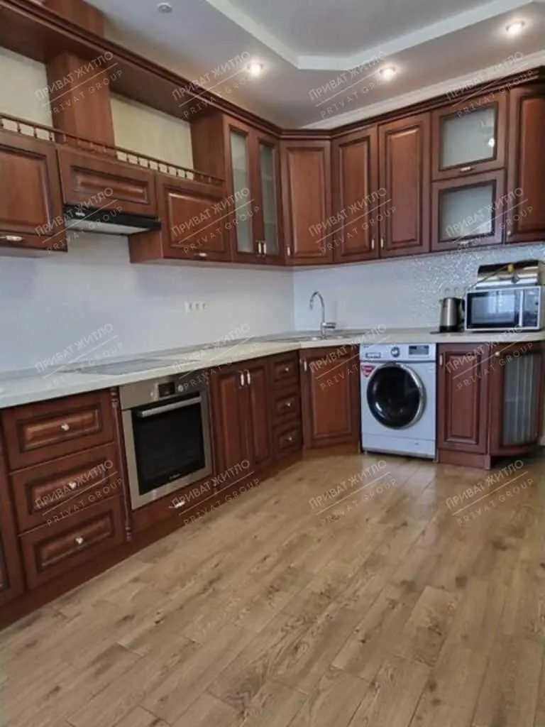 Полтава, 4x і більше кімнатна квартира - Продаж, Європейська, 