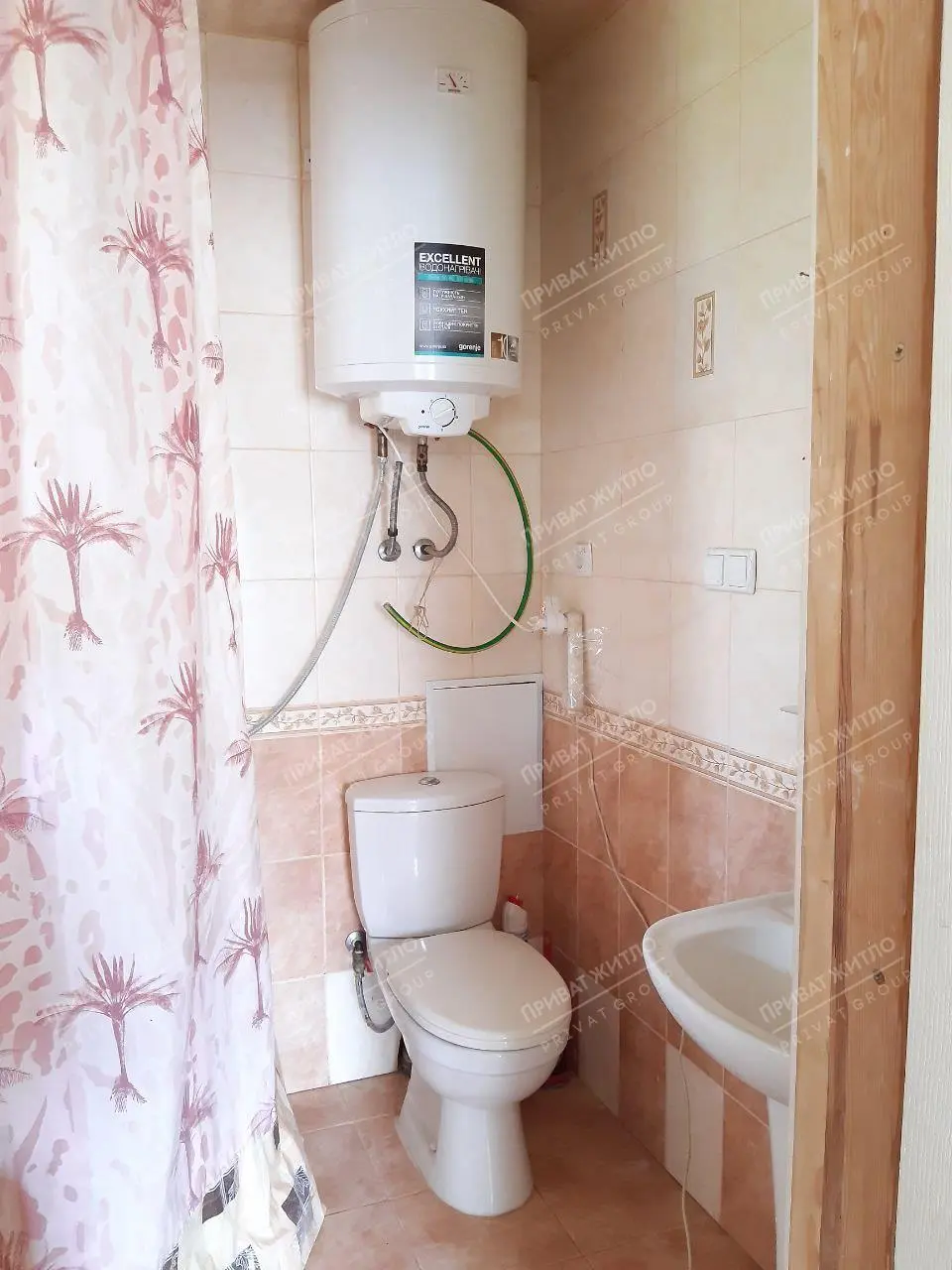 Просторий будинок у Патлаївці