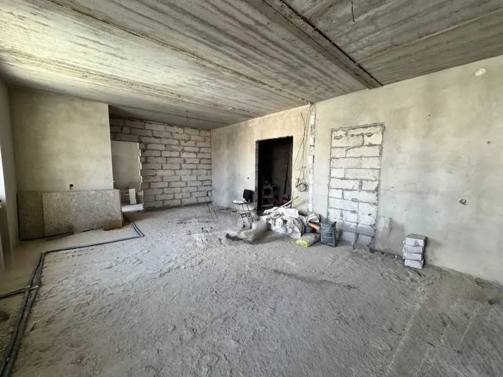 Дворівнева квартира на Леваді