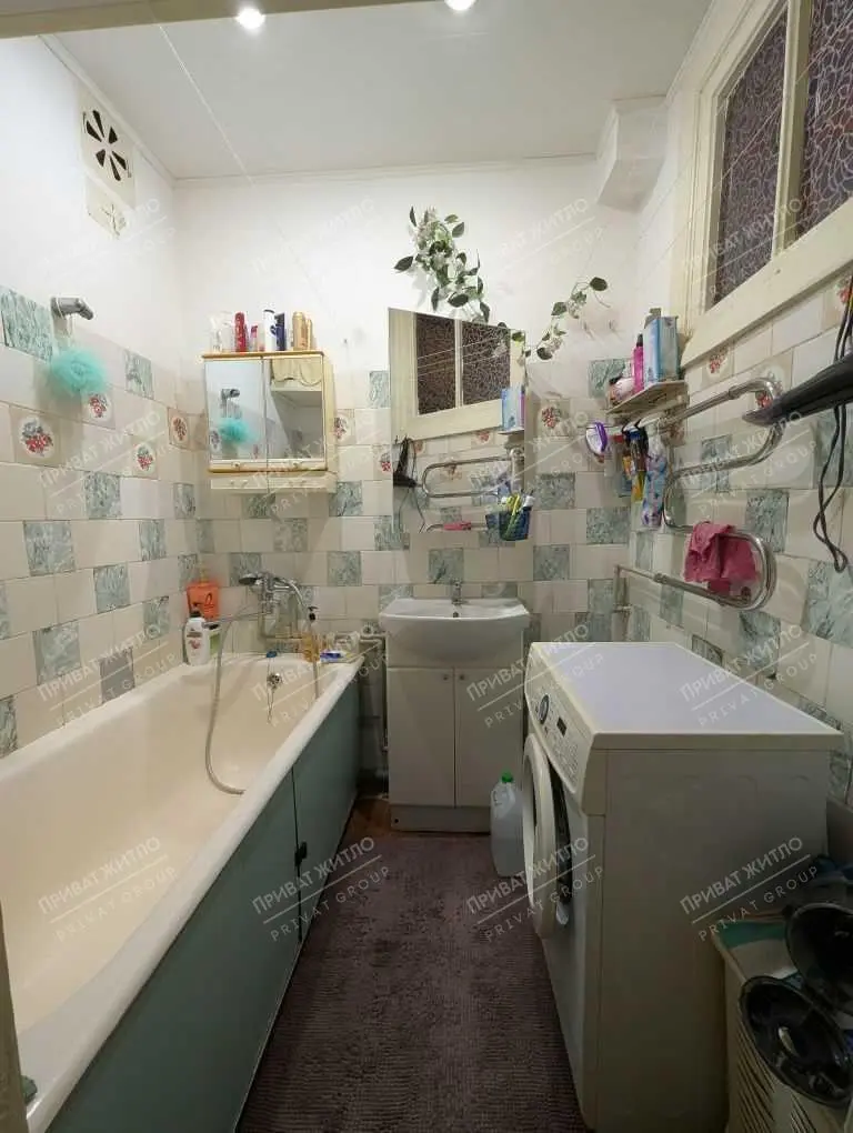 Дві кімнати в центрі Полтави навпроти ЦУМу цегляний будинок