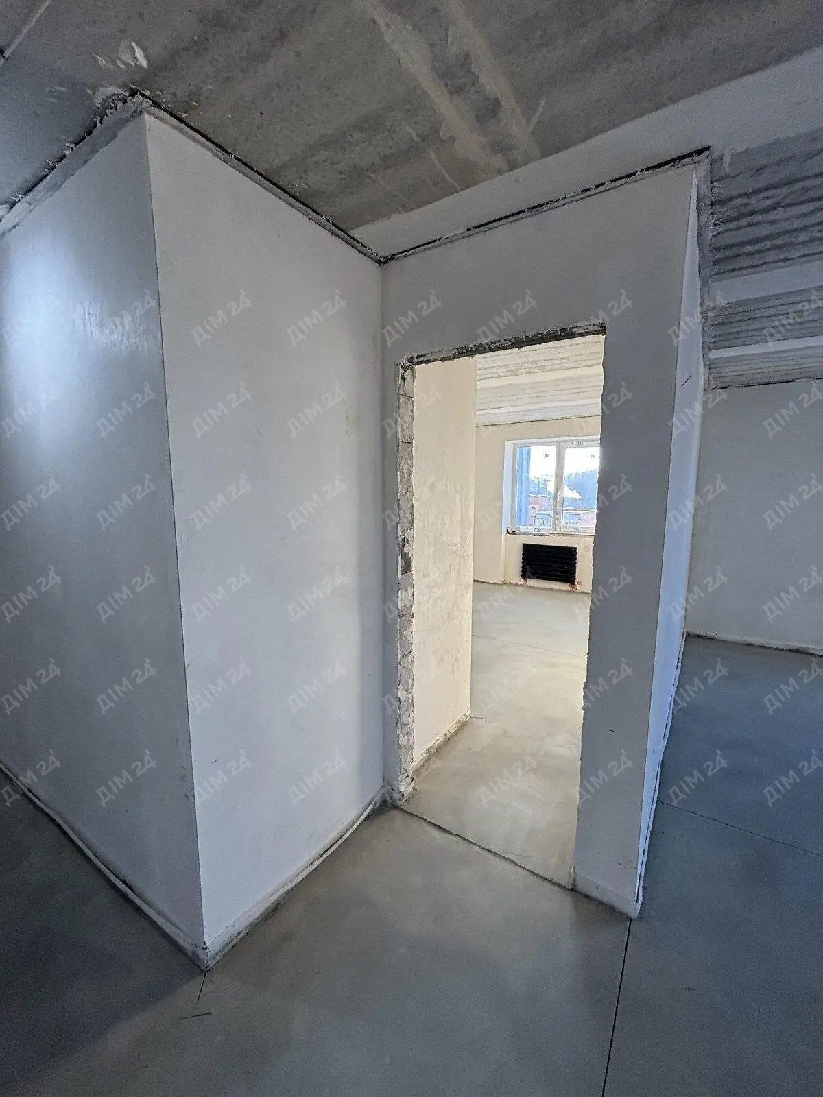 Левада. Вартість нижче ринкової.