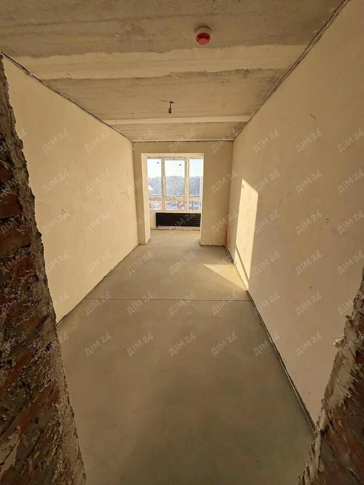 Левада. Вартість нижче ринкової.