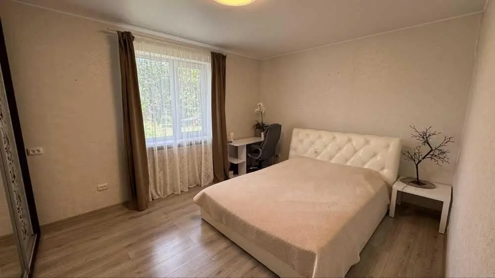 Окремий будинок з ремонтом