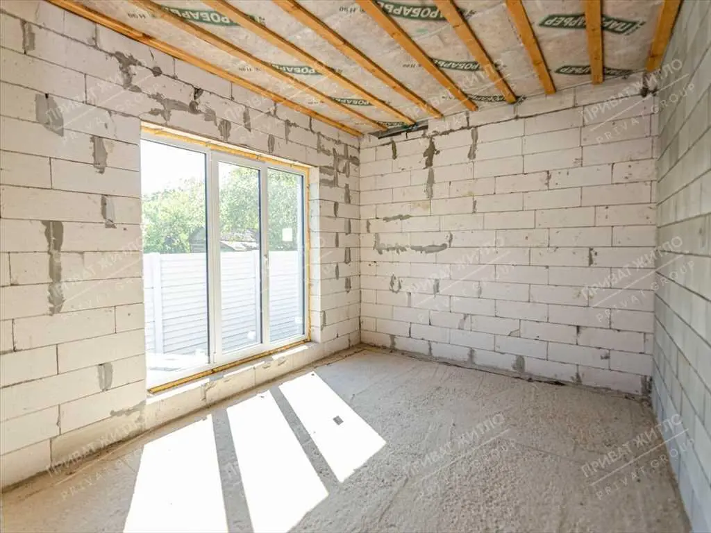 Продається будинок, у якому відчувається затишок і гармонія з першого кроку.
