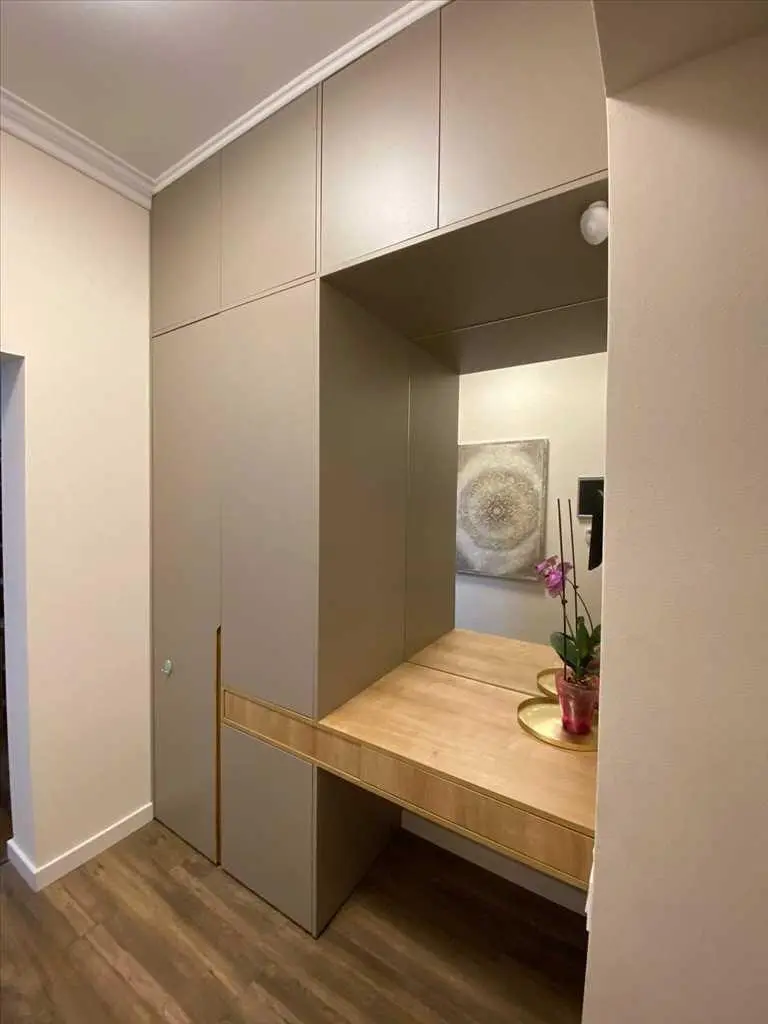 Сучасний будинок на Браїлках
