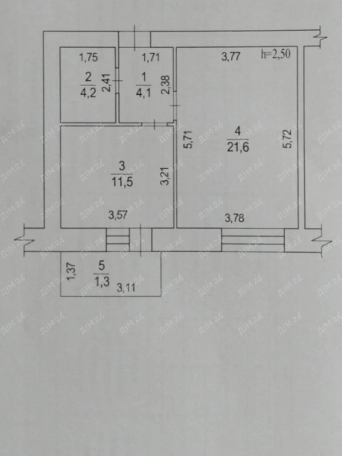 Однокімнатна в новобудові.