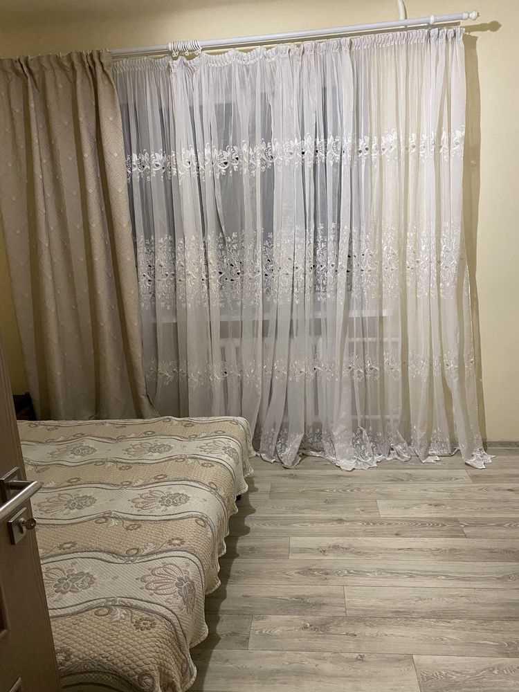 Простора 3-кімнатна квартира на 2-му поверсі в центральній частині Полтави!