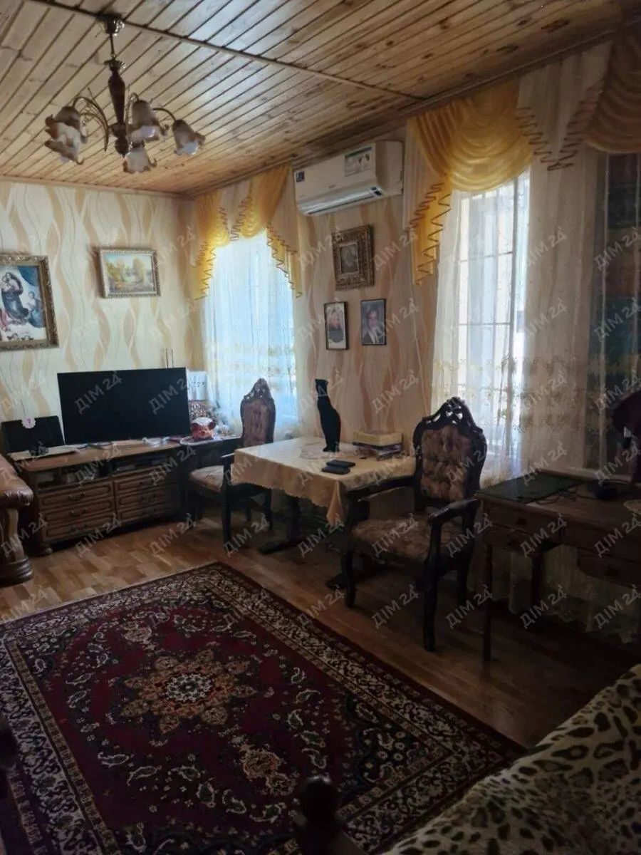 Будинок ближня Юрівка.