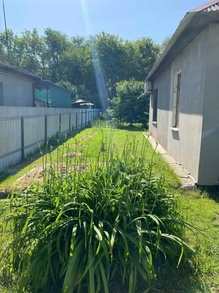 Окремий будинок для великої родини!