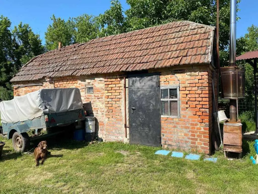 Окремий будинок для великої родини!