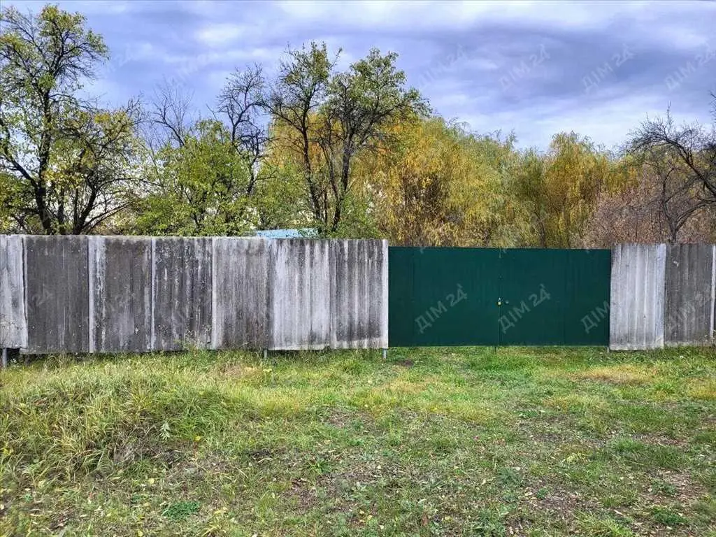 Земельна ділянка під забудову в Гавронцях