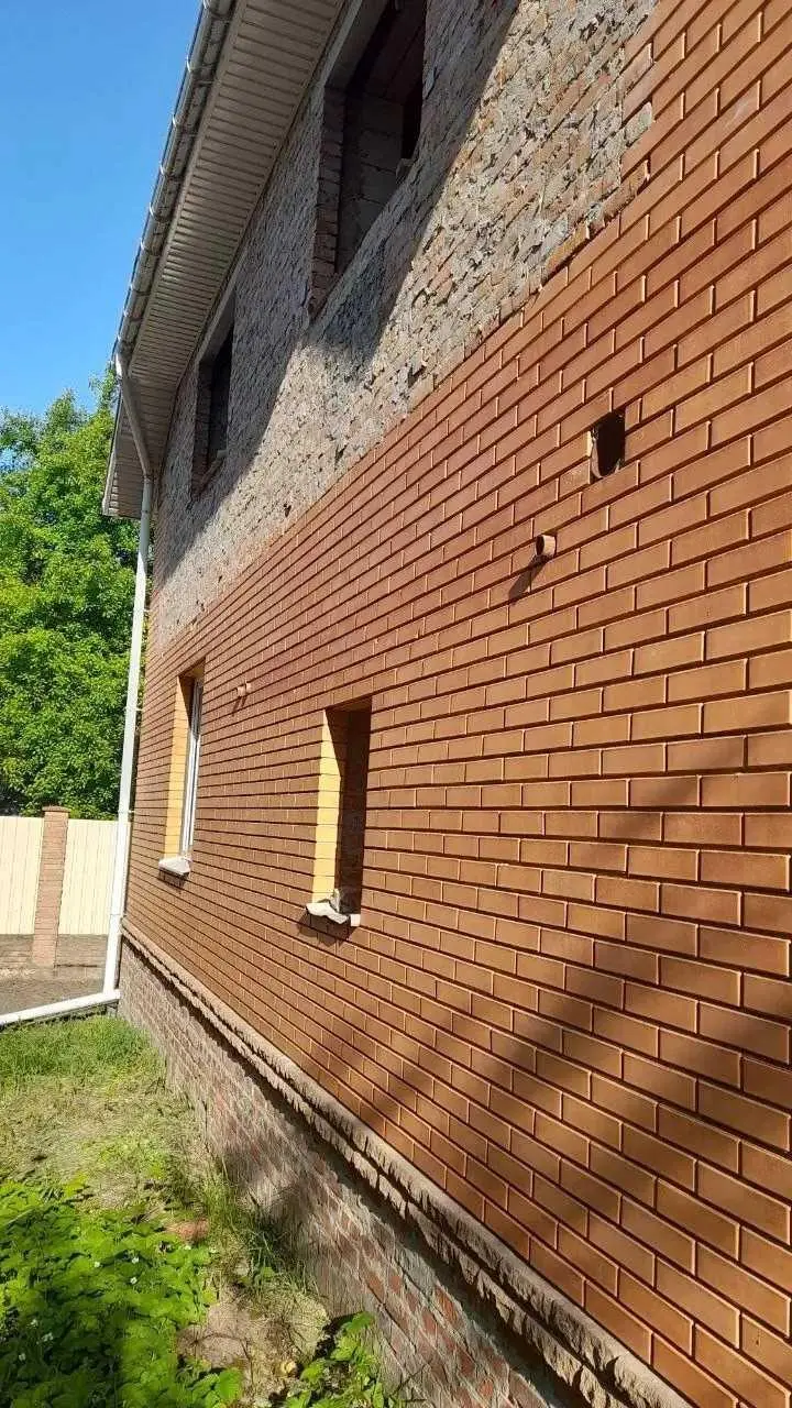 Будинок у гарному районі міста