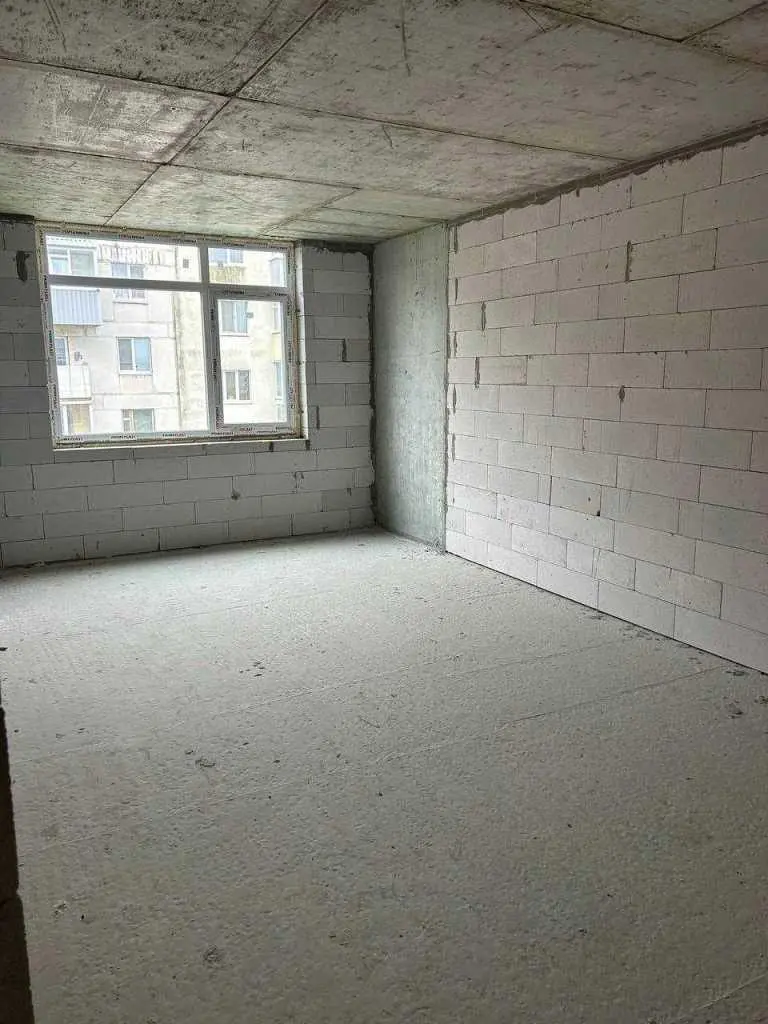 Сучасна 1-кімнатна квартира в новобудові Полтави — переуступка!
